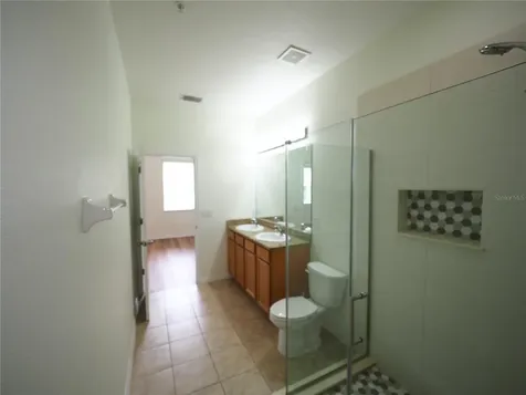 8140 Enclave Way Sarasota FL 34243