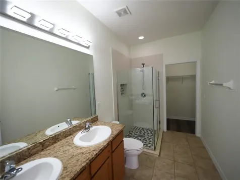 8140 Enclave Way Sarasota FL 34243