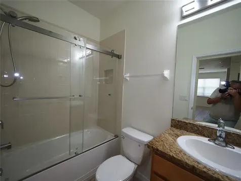 8140 Enclave Way Sarasota FL 34243