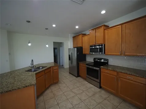 8140 Enclave Way Sarasota FL 34243