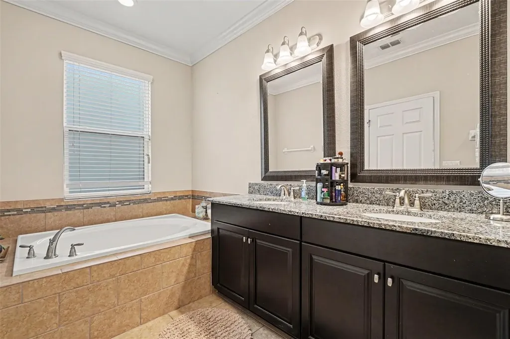 11428 Carlton Fields Drive Riverview FL 33579