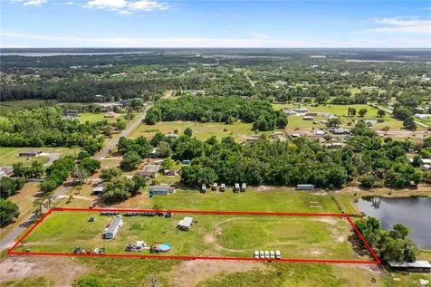 3834 Hixon Avenue St Cloud FL 34772