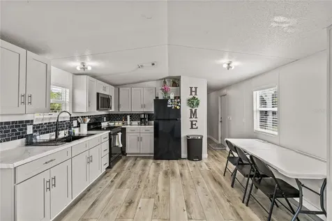 3834 Hixon Avenue St Cloud FL 34772