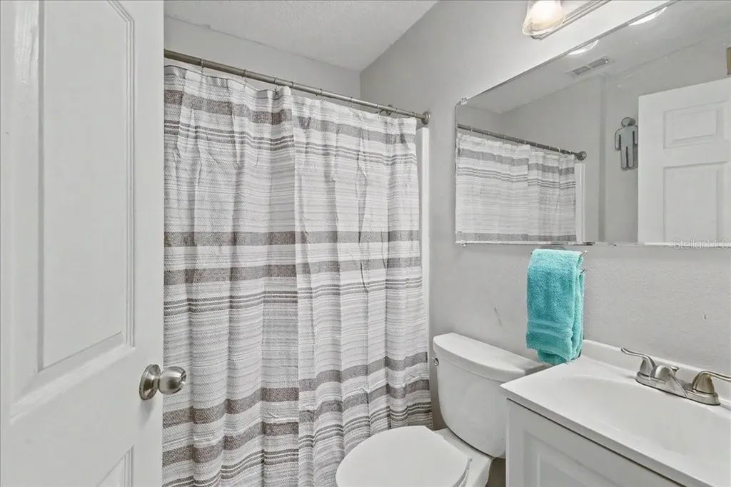 2021 India Palm Drive Edgewater FL 32141