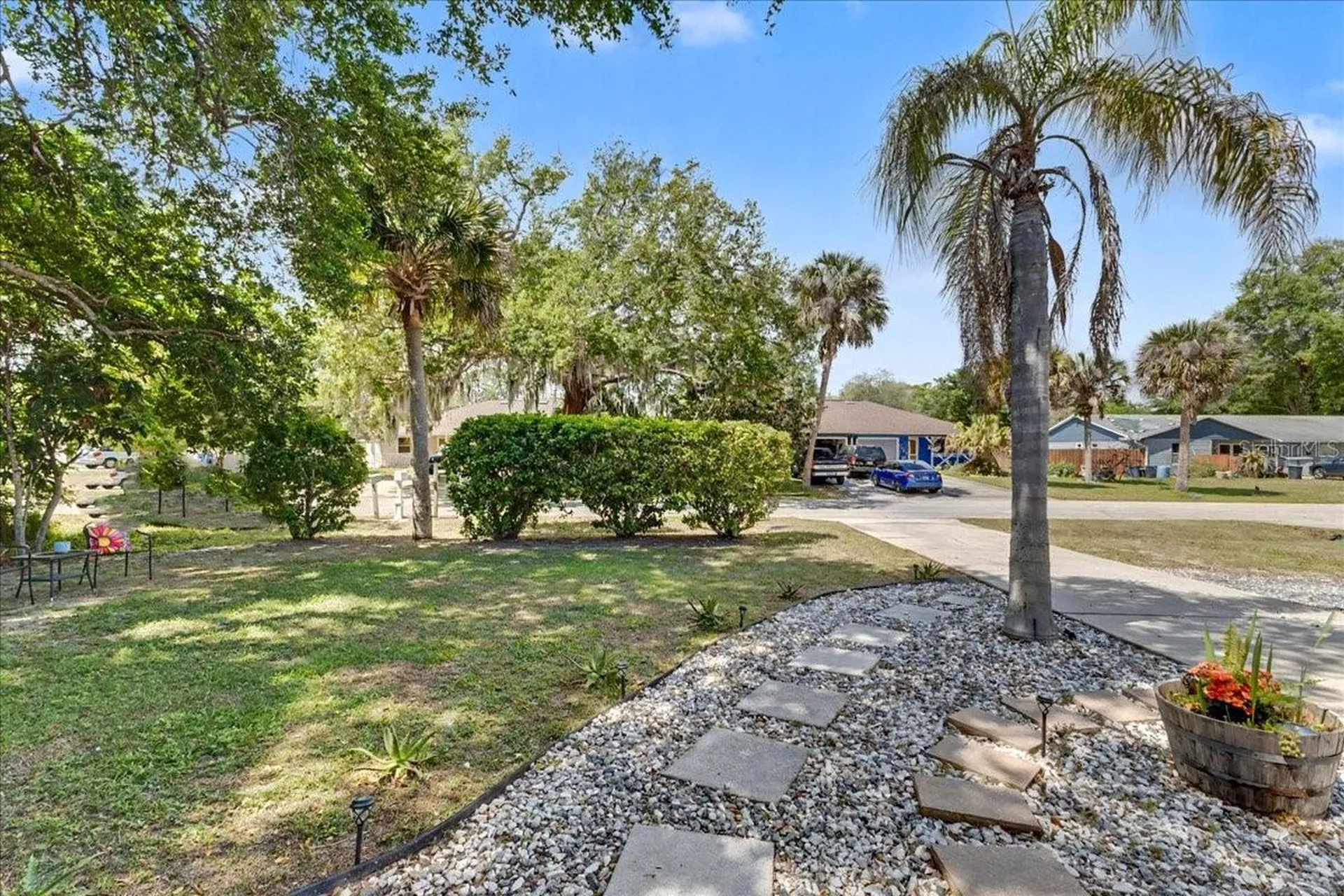 2021 India Palm Drive Edgewater FL 32141
