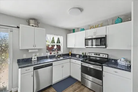 2021 India Palm Drive Edgewater FL 32141