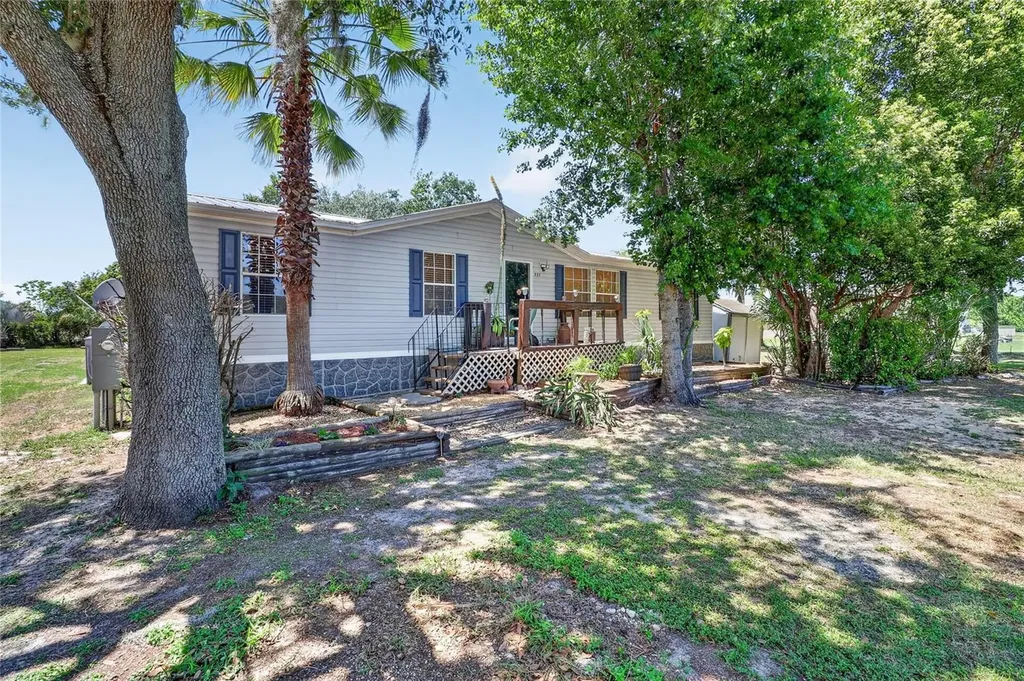 227 Cracker Lane Wauchula FL 33873