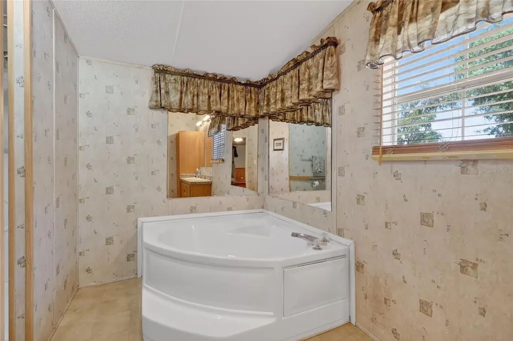 227 Cracker Lane Wauchula FL 33873