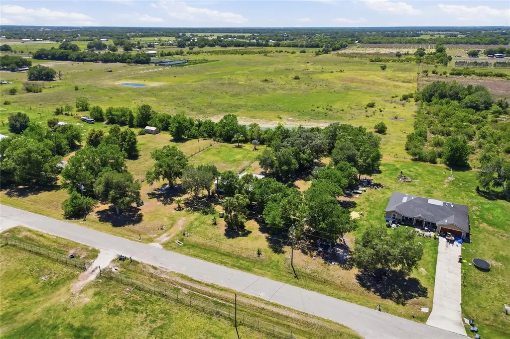 227 Cracker Lane Wauchula FL 33873
