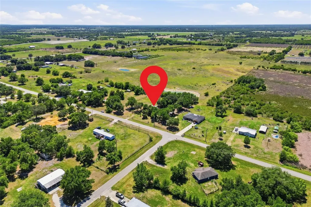 227 Cracker Lane Wauchula FL 33873