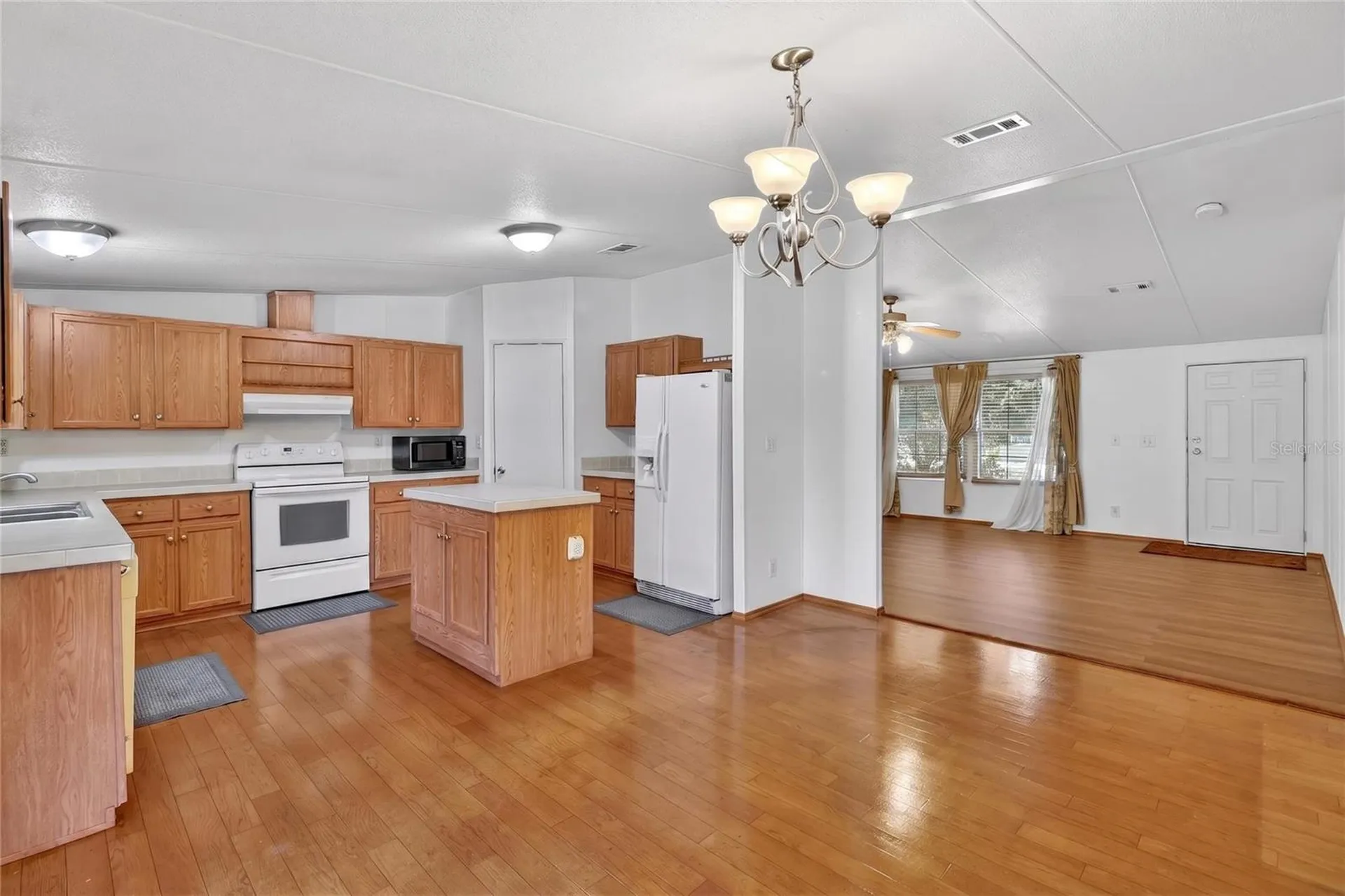 227 Cracker Lane Wauchula FL 33873