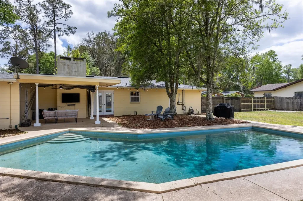 3900 NW 37th Place Gainesville FL 32606