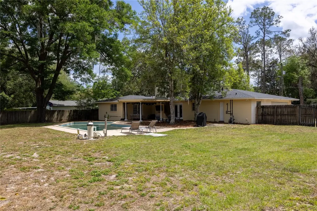 3900 NW 37th Place Gainesville FL 32606