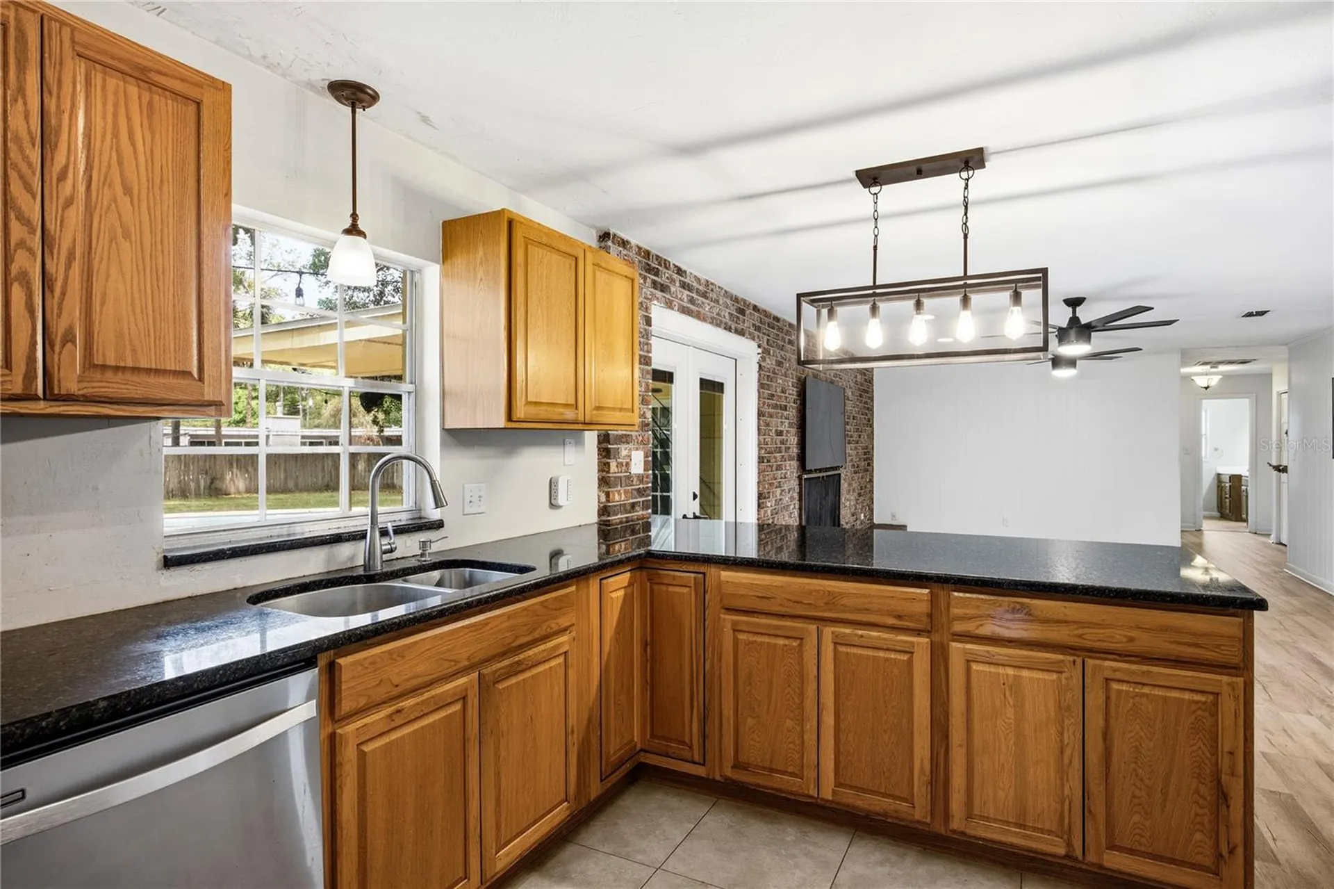 3900 NW 37th Place Gainesville FL 32606