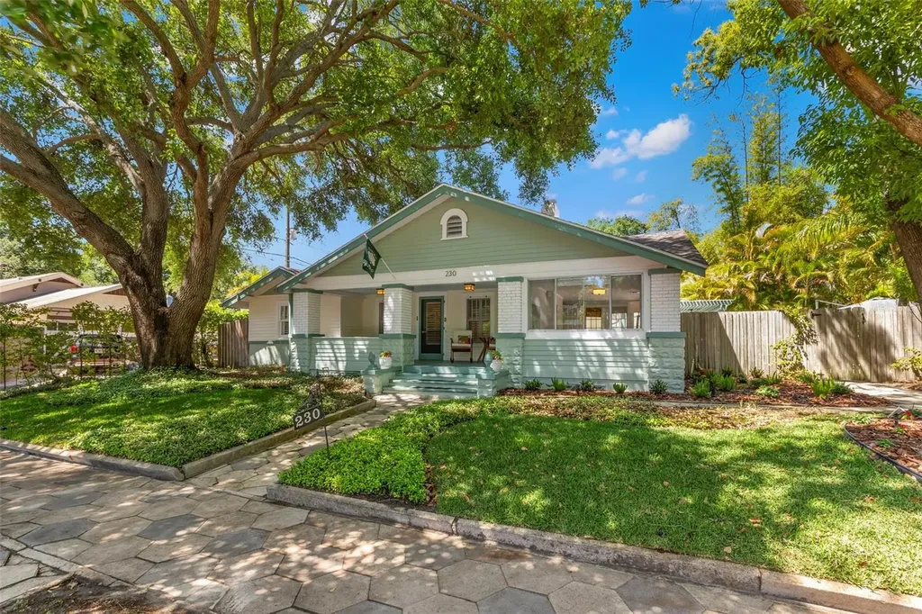 230 27th Street N St Petersburg FL 33713