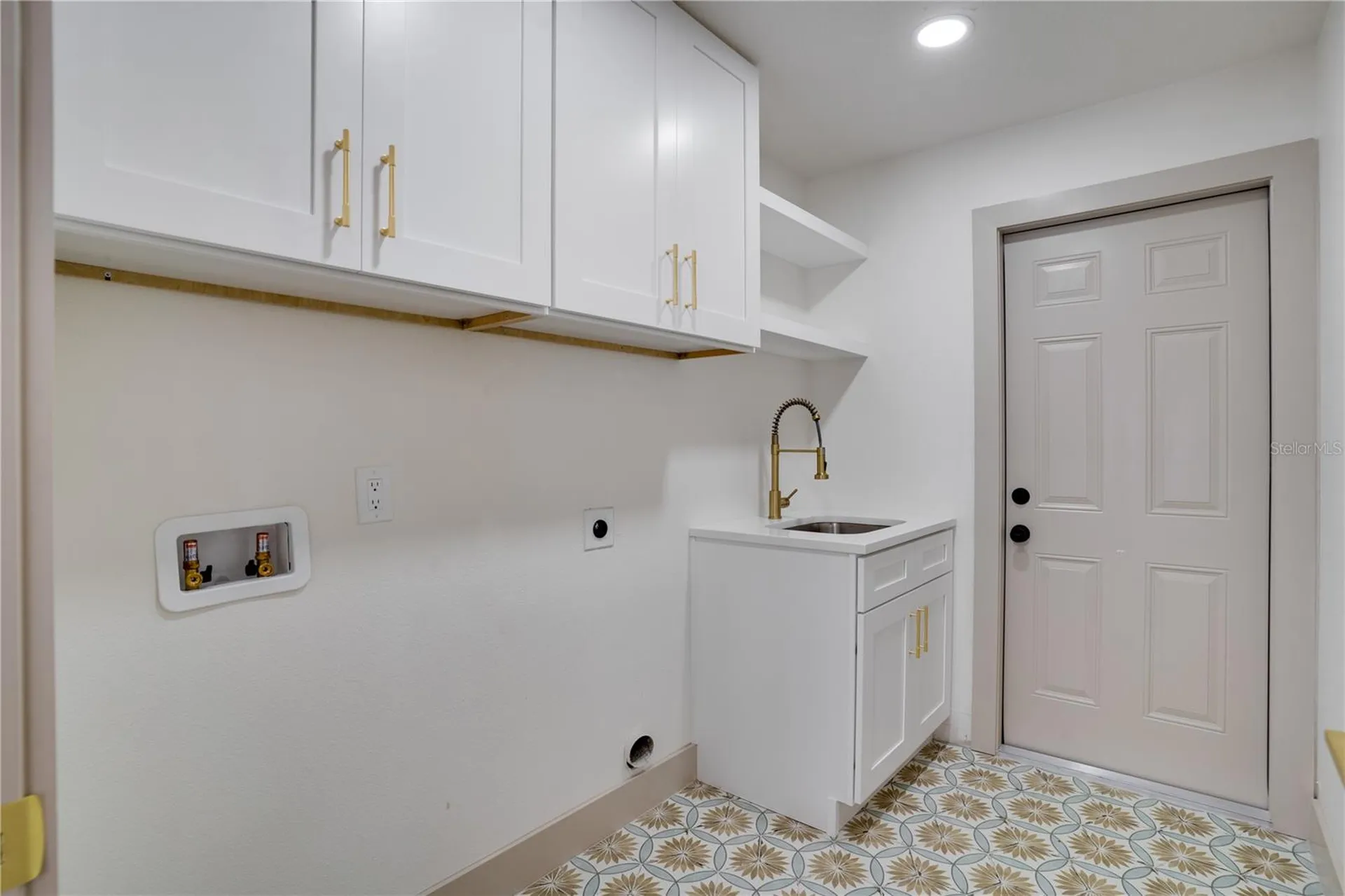 8910 Westbay Boulevard Tampa FL 33615