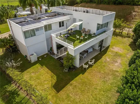 Los Altos Developmen Ciudad Jardín Gurabo Gurabo PR 00777