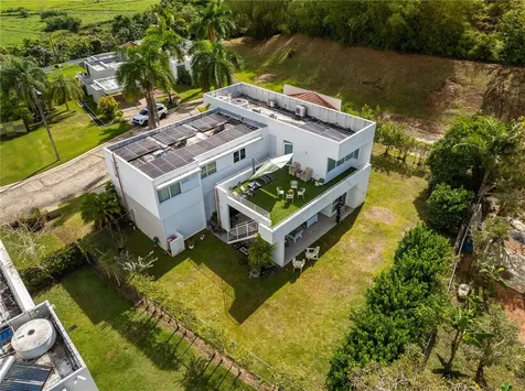 Los Altos Developmen Ciudad Jardín Gurabo Gurabo PR 00777