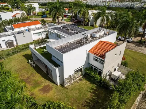 Los Altos Developmen Ciudad Jardín Gurabo Gurabo PR 00777