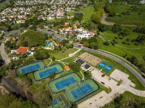 Los Altos Developmen Ciudad Jardín Gurabo Gurabo PR 00777