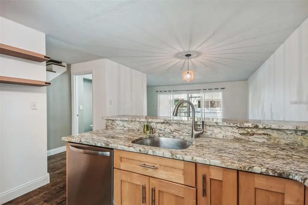 4717 W Vasconia Street Tampa FL 33629