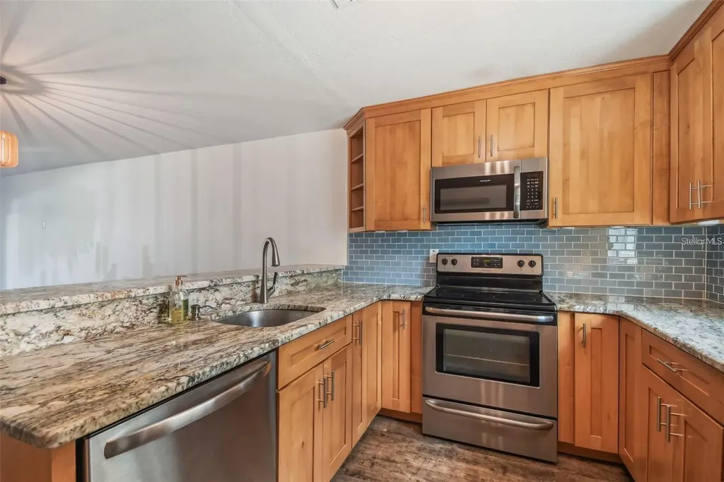 4717 W Vasconia Street Tampa FL 33629