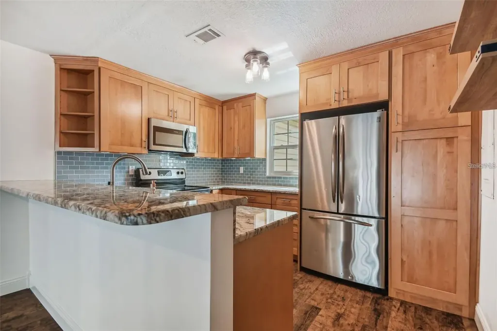 4717 W Vasconia Street Tampa FL 33629