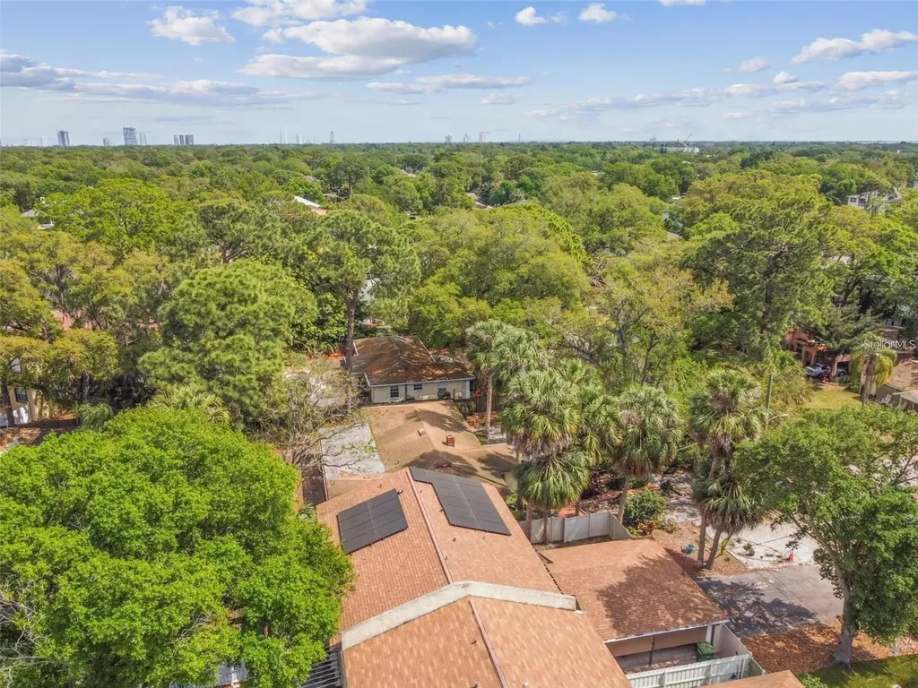 4717 W Vasconia Street Tampa FL 33629