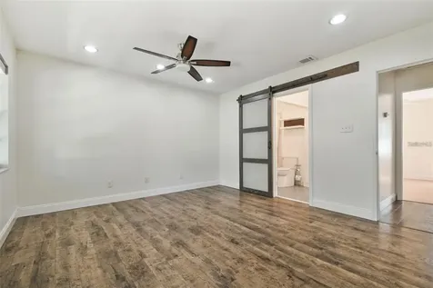 4717 W Vasconia Street Tampa FL 33629