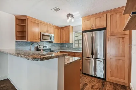 4717 W Vasconia Street Tampa FL 33629