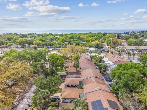 4717 W Vasconia Street Tampa FL 33629