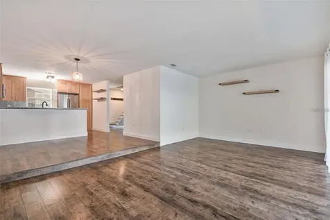 4717 W Vasconia Street Tampa FL 33629