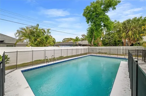 1404 64th Street NW Bradenton FL 34209