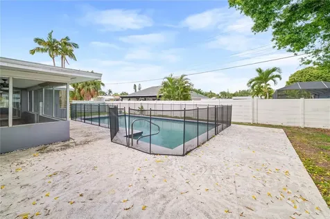 1404 64th Street NW Bradenton FL 34209