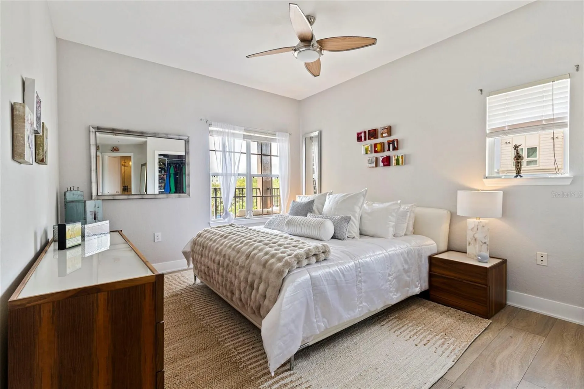 200 4th Avenue S St Petersburg FL 33701