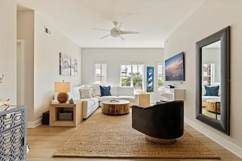 200 4th Avenue S St Petersburg FL 33701