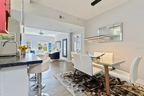 200 4th Avenue S St Petersburg FL 33701
