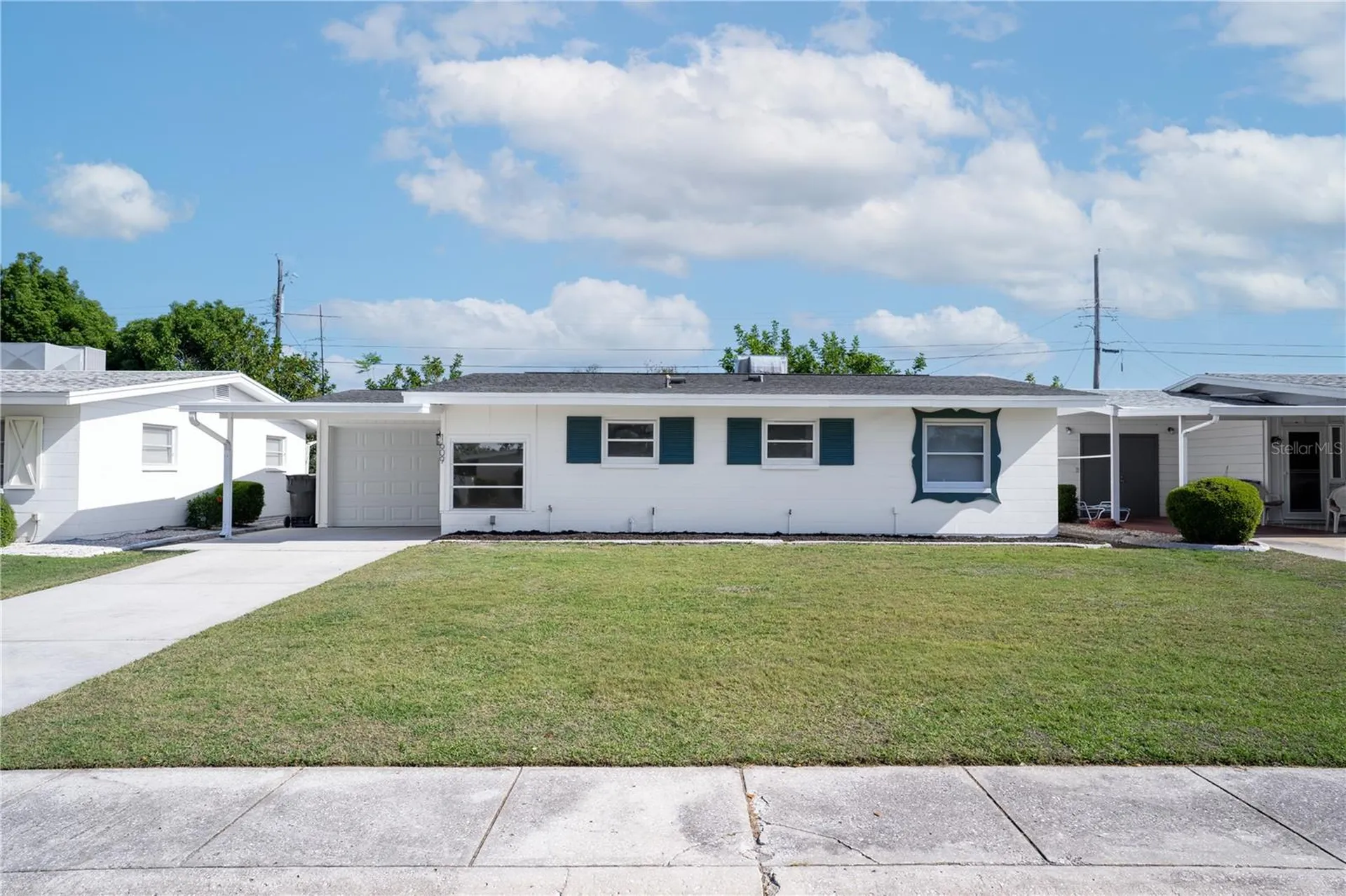 1609 Council Drive Sun City Center FL 33573