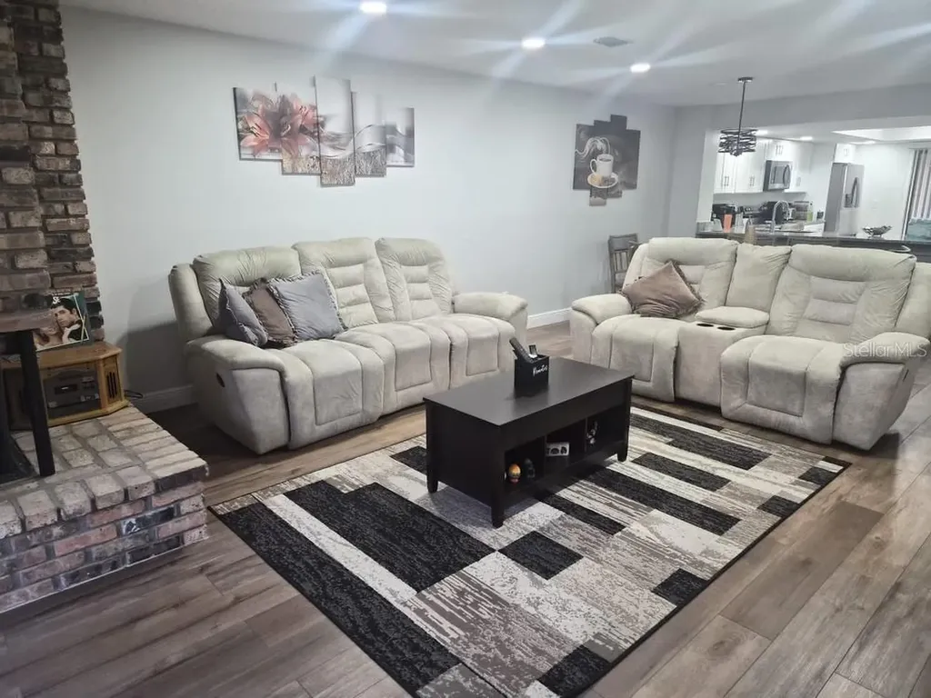 1055 Kensington Park Drive Altamonte Springs FL 32714