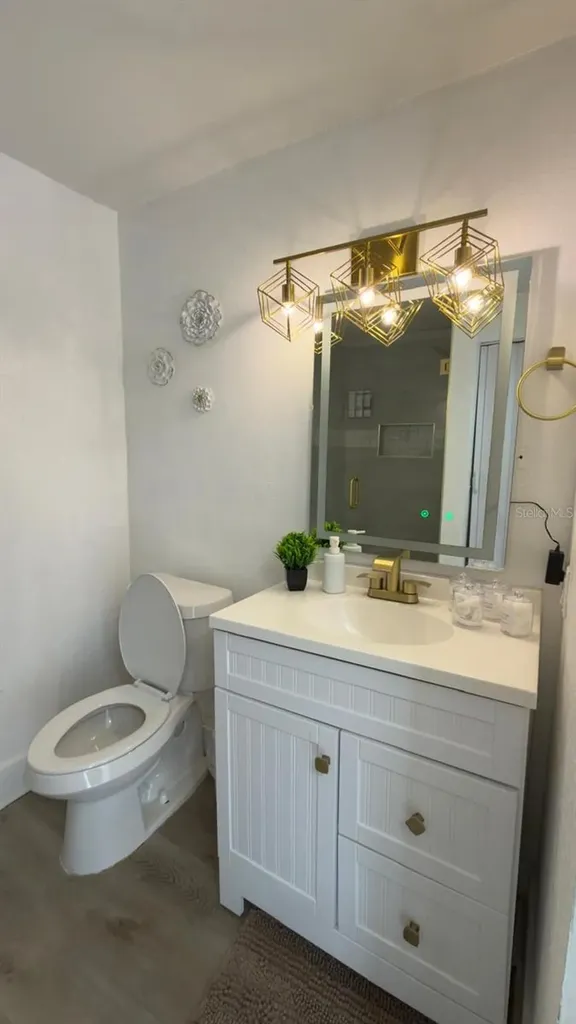 2109 E Navajo Avenue Tampa FL 33612
