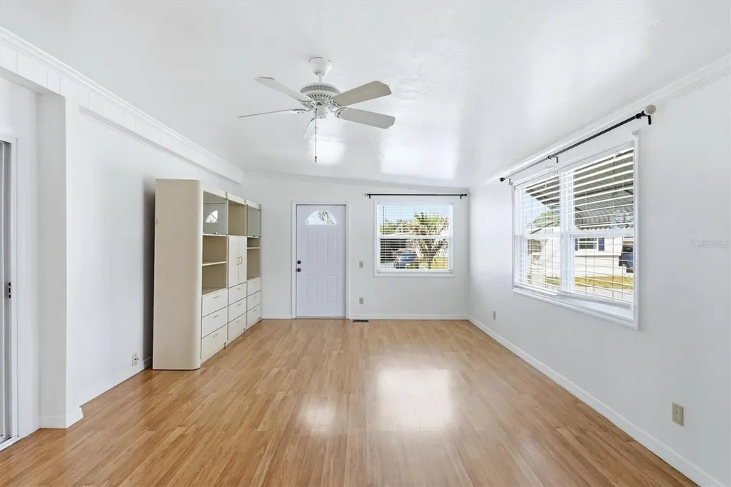 5236 Kenwood Avenue Sarasota FL 34234