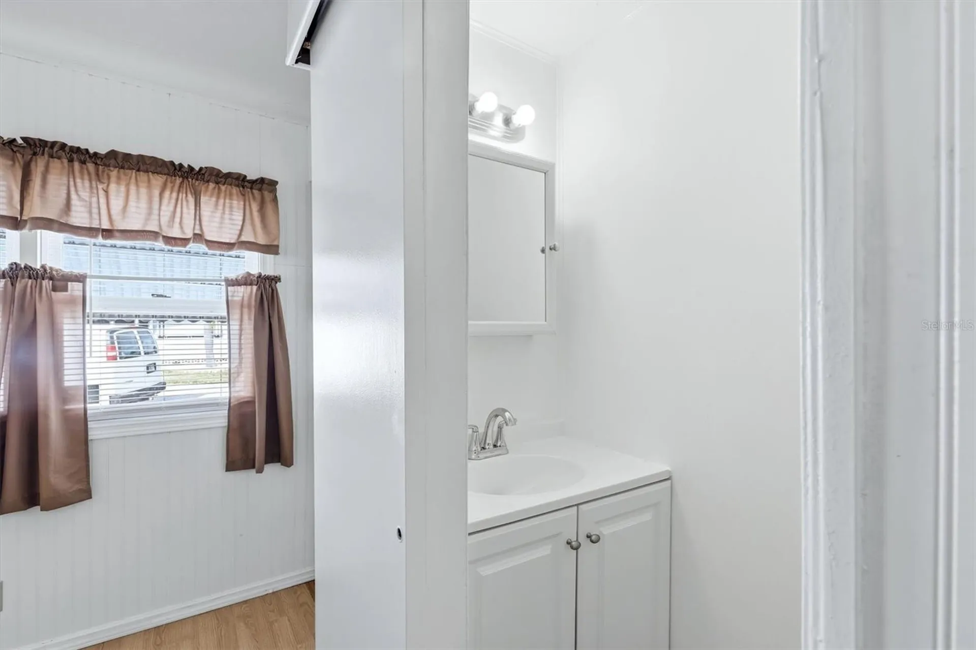 5236 Kenwood Avenue Sarasota FL 34234