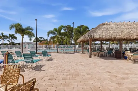 5236 Kenwood Avenue Sarasota FL 34234