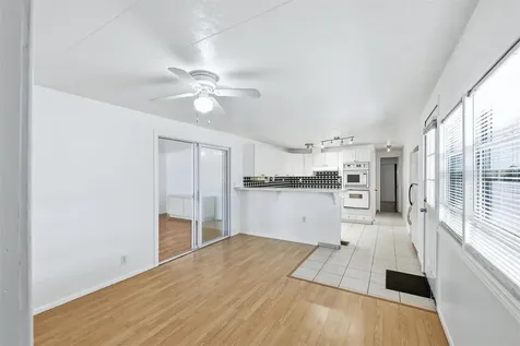 5236 Kenwood Avenue Sarasota FL 34234