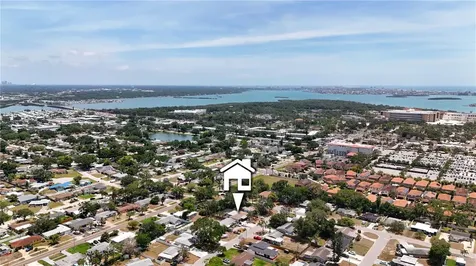 5135 101st Street N St Petersburg FL 33708