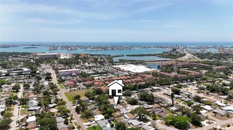 5135 101st Street N St Petersburg FL 33708