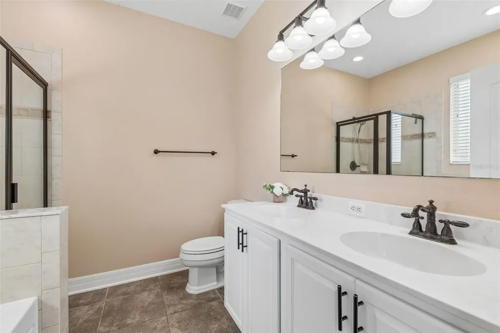 5405 Hammock View Lane Apollo Beach FL 33572