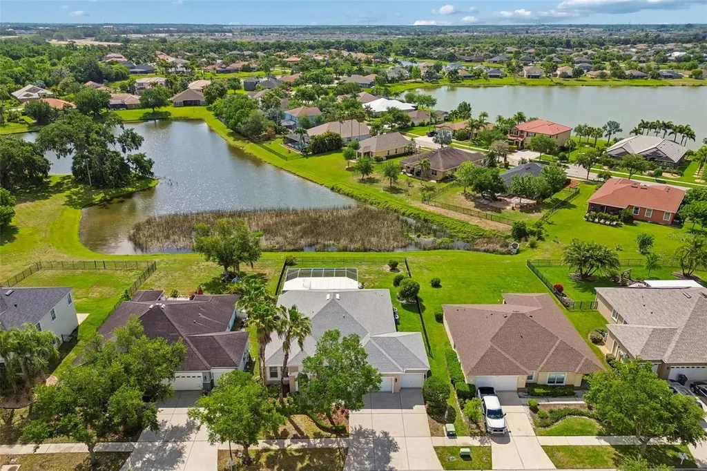 5405 Hammock View Lane Apollo Beach FL 33572