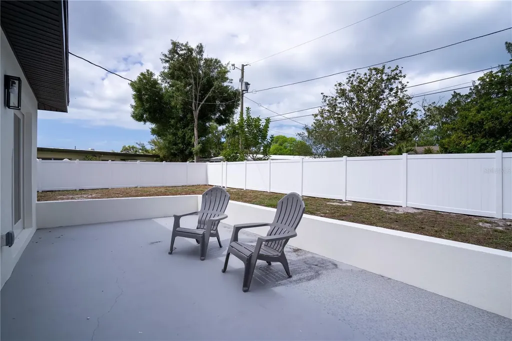1950 75th Street N St Petersburg FL 33710