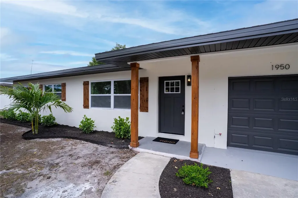 1950 75th Street N St Petersburg FL 33710